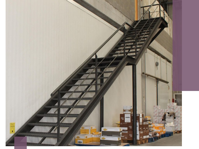 Лестницы для производства в Мысках — изготовление и монтаж