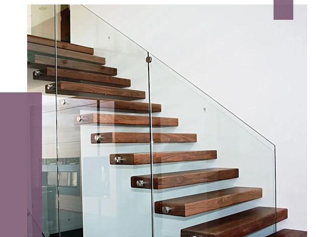 Стеклянные перила для лестницы в Мысках от 14707 руб.