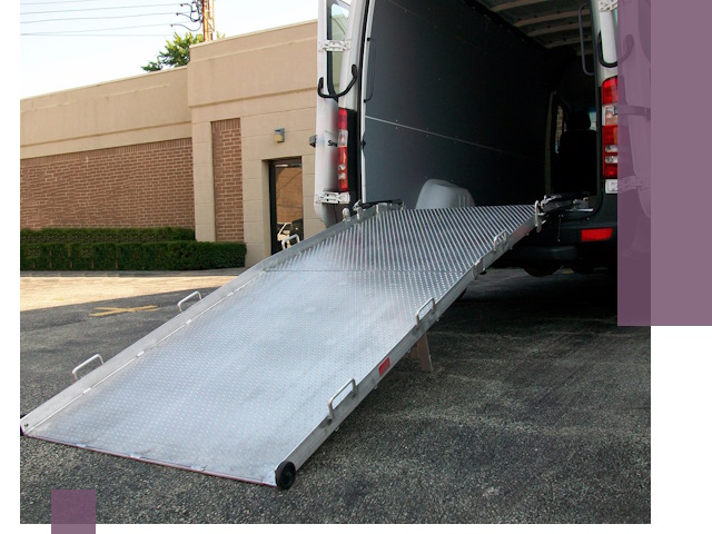 Мобильные пандусы в Мысках — производство, монтаж и аренда