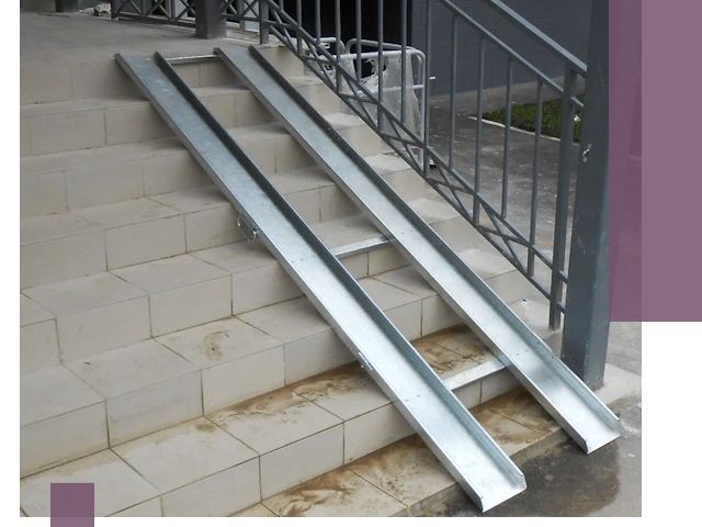 Пандусы для детских колясок в Мысках: изготовление и монтаж