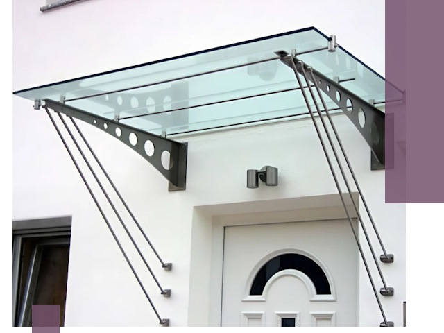 Козырьки над входом под ключ в Мысках — изготовление и монтаж