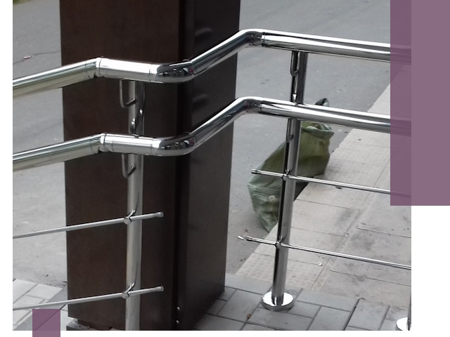 Монтаж поручней из нержавеющей стали в Мысках качественно и быстро